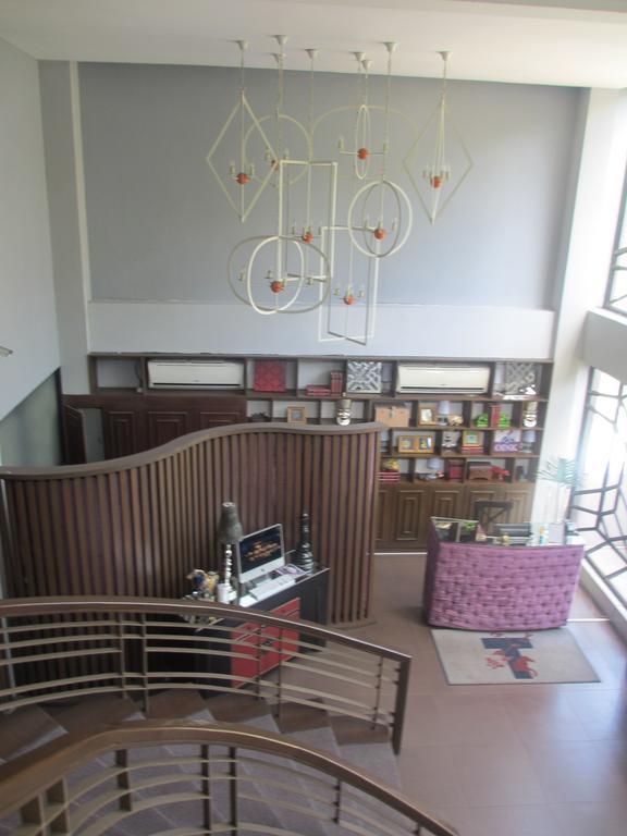 The Theodore Hotel Tagaytay City Exterior photo