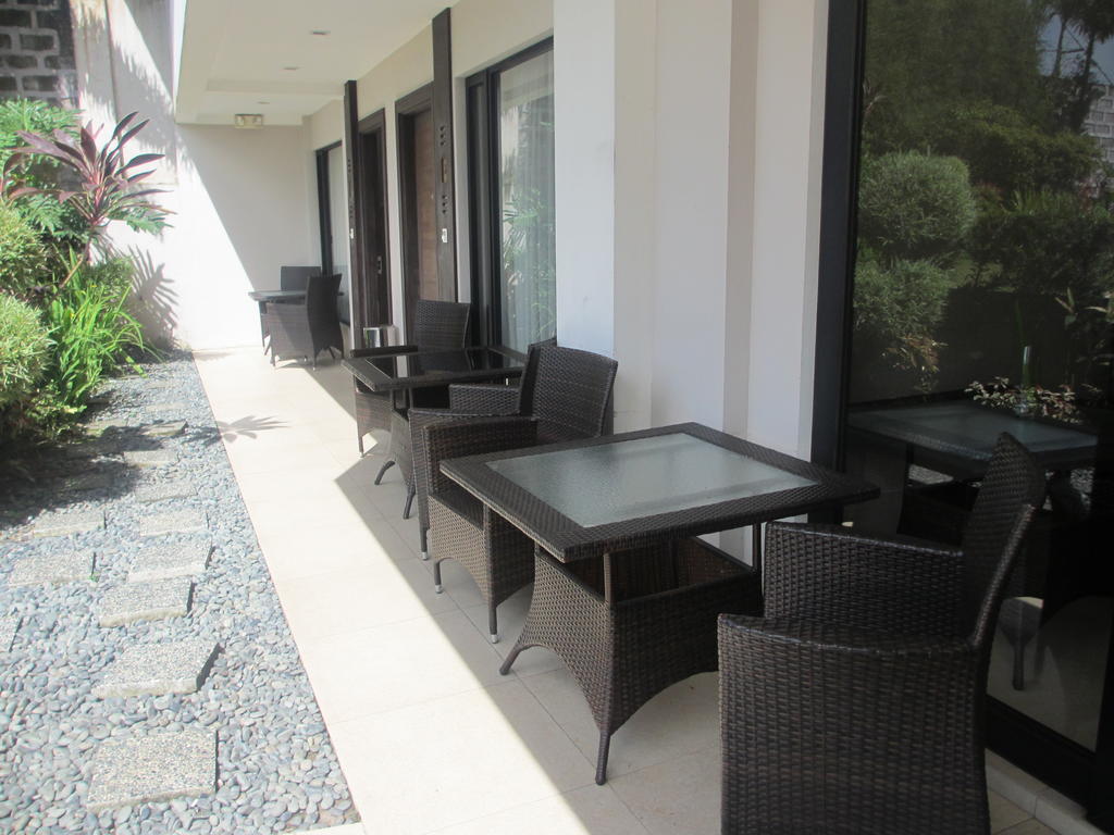 The Theodore Hotel Tagaytay City Exterior photo