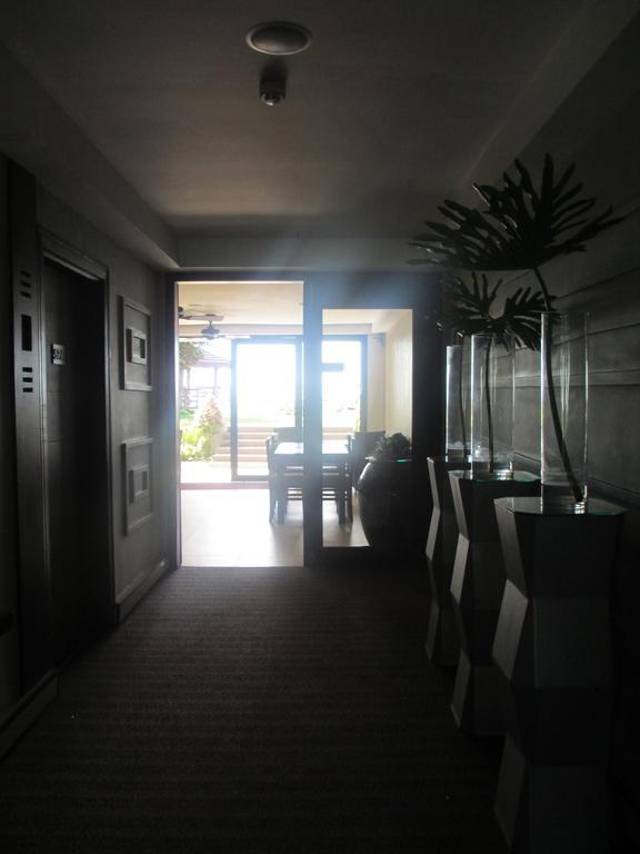The Theodore Hotel Tagaytay City Exterior photo