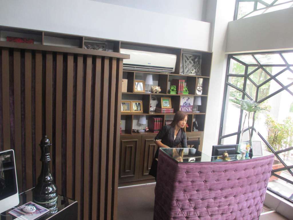 The Theodore Hotel Tagaytay City Exterior photo