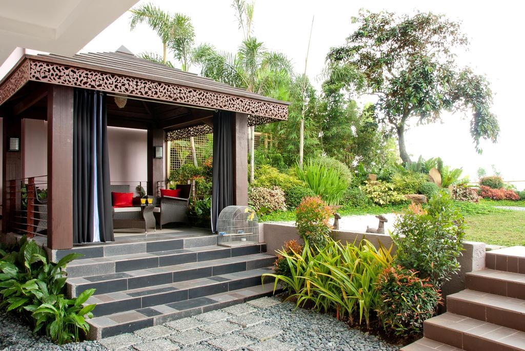 The Theodore Hotel Tagaytay City Exterior photo